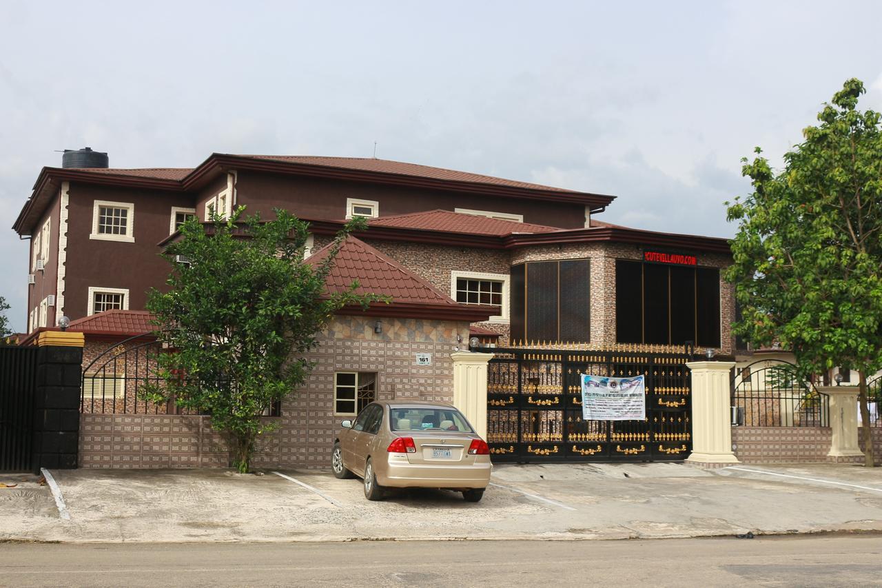 Cute Villa Hotel And Suites Uyo Dış mekan fotoğraf